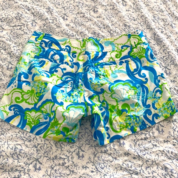 Lilly Pulitzer shorts - Picture 2 of 5